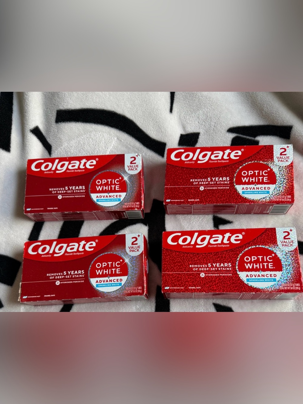 Colgate Optic White Advanced Toothpaste Value Pack - Red